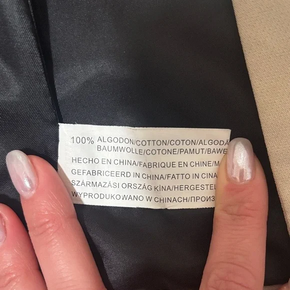 Classic Beige Women's Blazer - Picture 5 of 7